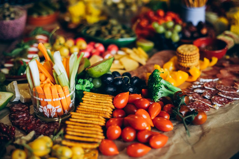 The Quiet Value of Sustainable Weight Change Versus Crash Diets, on a Normal Week